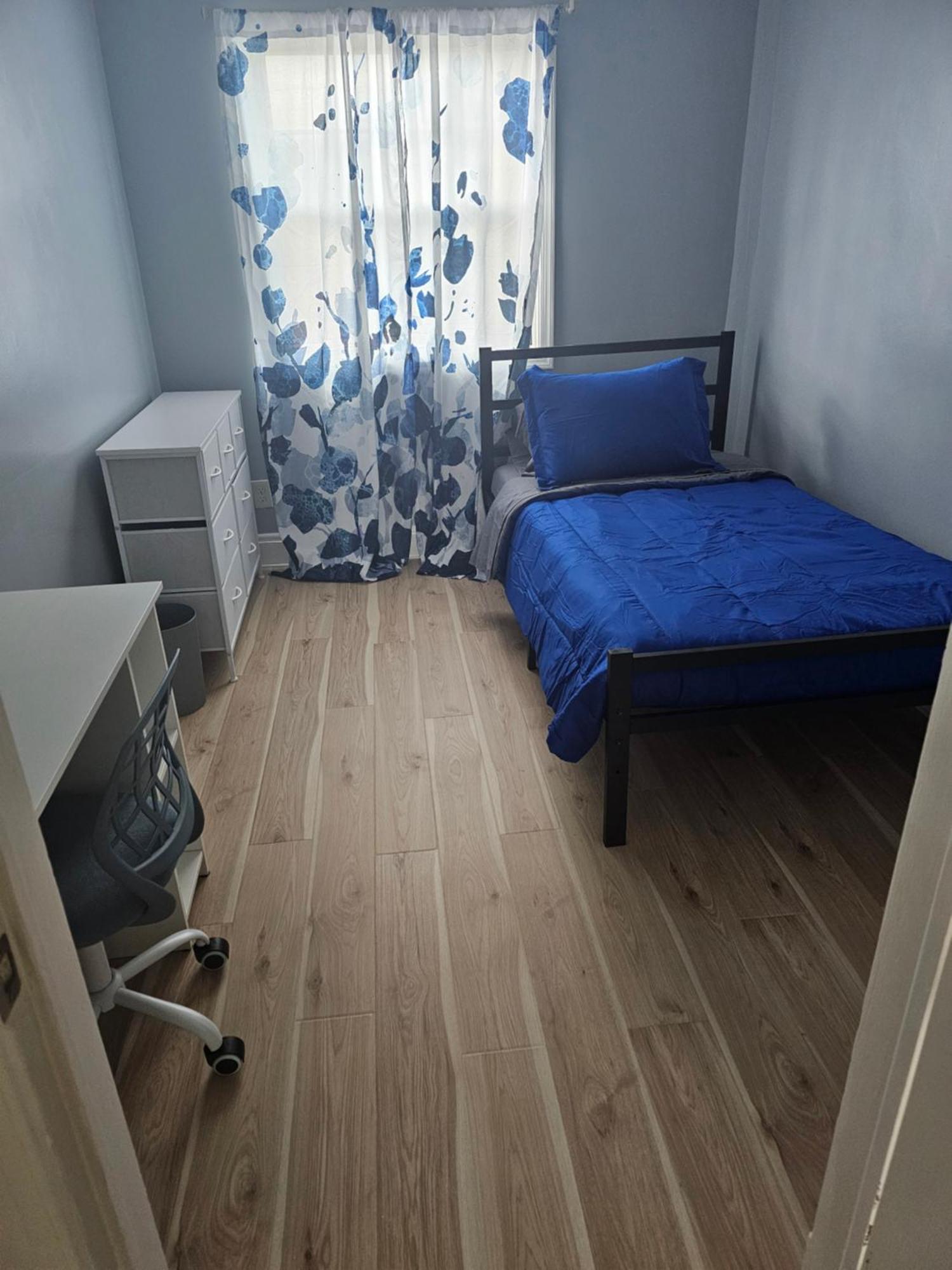 Small Cozy Room, Shared Bathroom Baltimore Luaran gambar